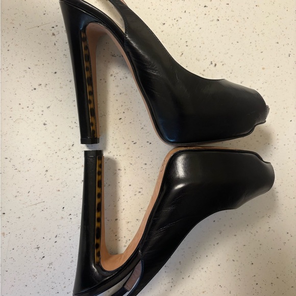 Herve Leger Peep Toe Leather Stiletto Black Tortoise Shell /leopard 7.5 EUC - Picture 6 of 11